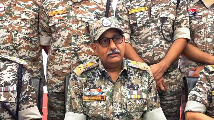 https://salarnews.in/public/uploads/images/newsimages/maannewsimage23052025_132758_Salar News Header (18).png